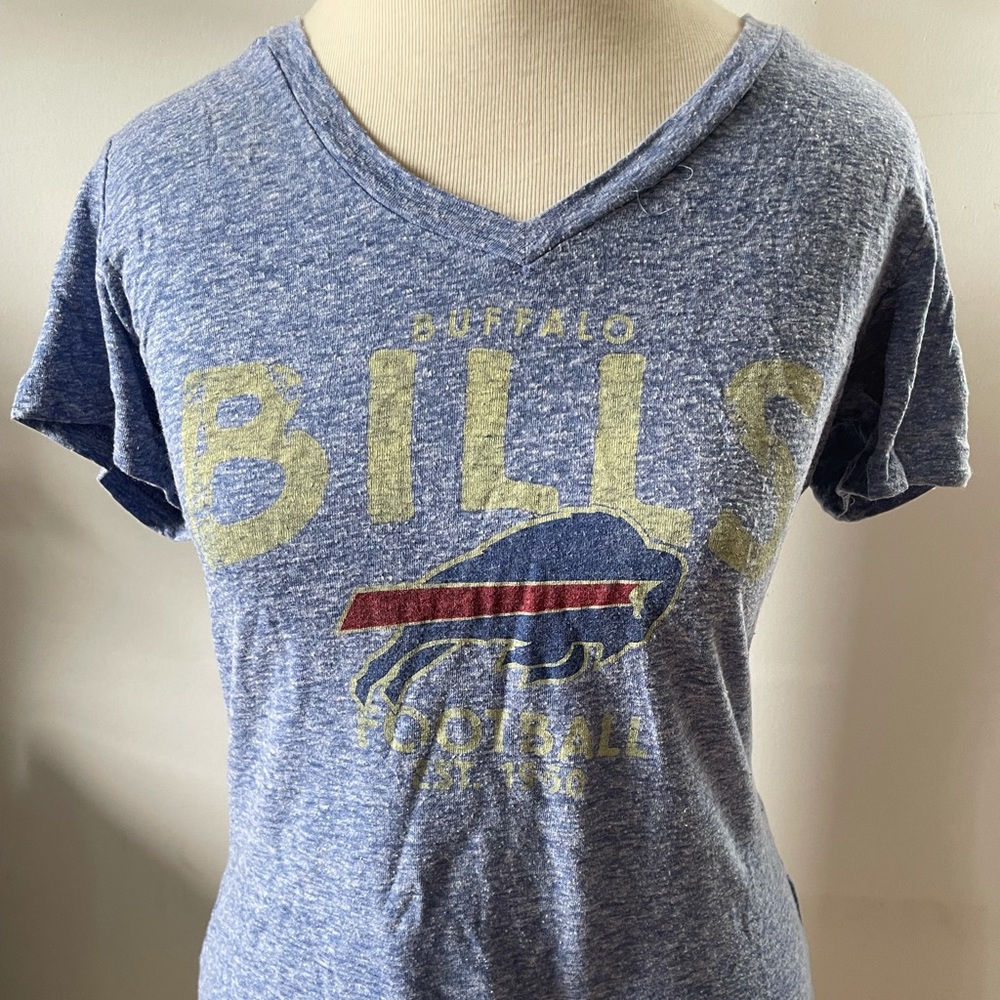 Buffalo Bills Majestic V Neck Shirt